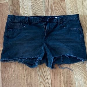 Gap black slim shorts size 33